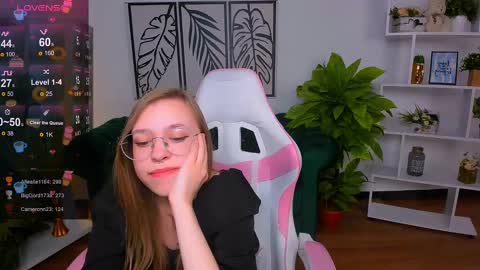 layriantavee online show from 02/11/25, 01:30