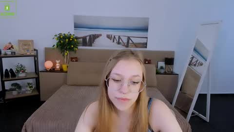 layriantavee online show from 03/06/25, 07:14