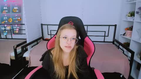 layriantavee online show from 03/12/25, 07:35