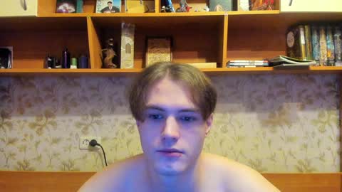 Snapshot of lazaret1k chatting on 12/17/24, 06:53 Vladi online show from 12/17/24, 06:53