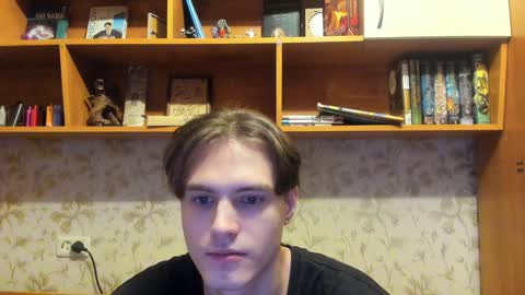 Snapshot of lazaret1k chatting on 12/22/24, 07:21 Vladi online show from 12/22/24, 07:21