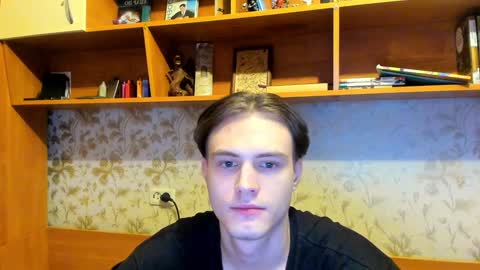 Snapshot of lazaret1k chatting on 12/24/24, 01:06 Vladi online show from 12/24/24, 01:06