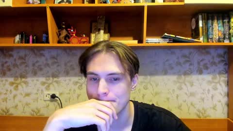 Snapshot of lazaret1k chatting on 12/28/24, 01:49 Vladi online show from 12/28/24, 01:49