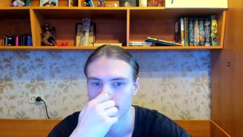 Snapshot of lazaret1k chatting on 12/31/24, 08:59 Vladi online show from 12/31/24, 08:59