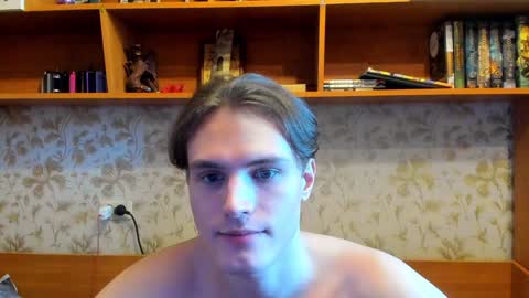 Snapshot of lazaret1k chatting on 12/31/24, 12:04 Vladi online show from 12/31/24, 12:04