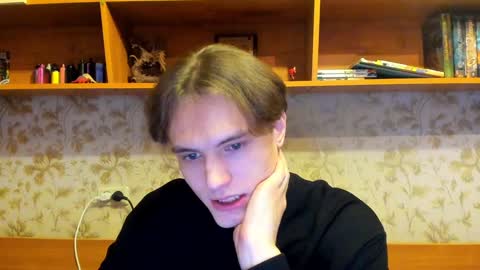 Snapshot of lazaret1k chatting on 01/10/25, 05:02 Vladi online show from 01/10/25, 05:02