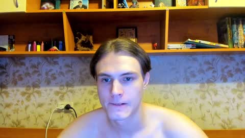 Snapshot of lazaret1k chatting on 01/12/25, 02:56 Vladi online show from 01/12/25, 02:56