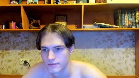 Snapshot of lazaret1k chatting on 01/21/25, 10:51 Vladi online show from 01/21/25, 10:51