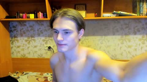 Snapshot of lazaret1k chatting on 01/23/25, 04:37 Vladi online show from 01/23/25, 04:37