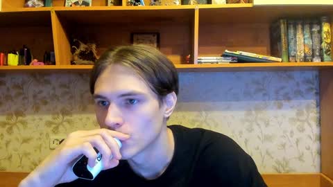 Snapshot of lazaret1k chatting on 01/25/25, 09:04 Vladi online show from 01/25/25, 09:04