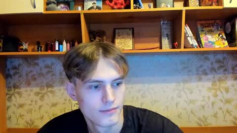 Snapshot of lazaret1k chatting on 02/05/25, 12:17 Vladi online show from 02/05/25, 12:17