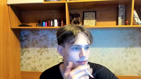 Snapshot of lazaret1k chatting on 02/08/25, 09:36 Vladi online show from 02/08/25, 09:36