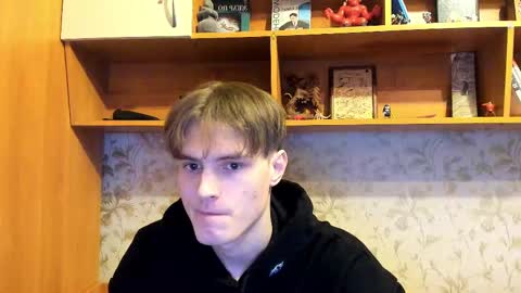 Snapshot of lazaret1k chatting on 02/15/25, 12:15 Vladi online show from 02/15/25, 12:15