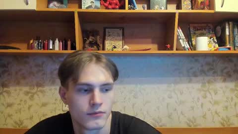 Snapshot of lazaret1k chatting on 02/19/25, 09:25 Vladi online show from 02/19/25, 09:25