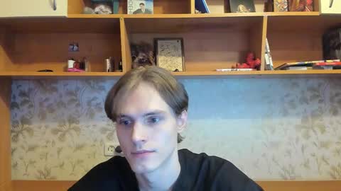 Snapshot of lazaret1k chatting on 09/22/25, 03:47 Vladi online show from 09/22/25, 03:47