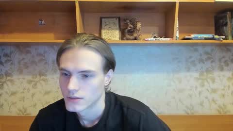 Snapshot of lazaret1k chatting on 10/18/25, 03:35 Vladi online show from 10/18/25, 03:35