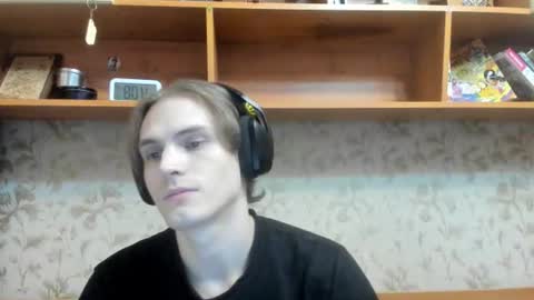 Snapshot of lazaret1k chatting on 07/07/26, 01:08 Vladi online show from 07/07/26, 01:08