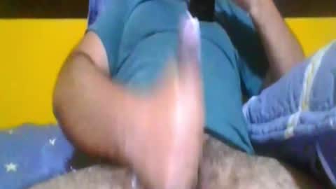 Isaac online show from 10/25/25, 02:56