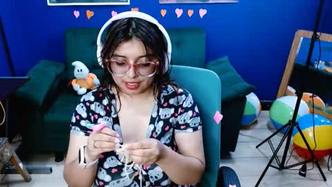 lcherryblossoml online show from 10/10/25, 02:32