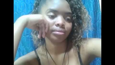 lea96546 online show from 09/15/25, 06:57