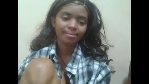 lea96546 online show from 09/27/25, 06:24