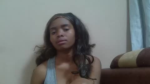 lea96546 online show from 10/09/25, 08:23