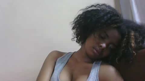 lea96546 online show from 12/01/25, 06:18