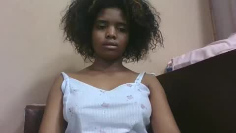 lea96546 online show from 03/30/26, 05:52