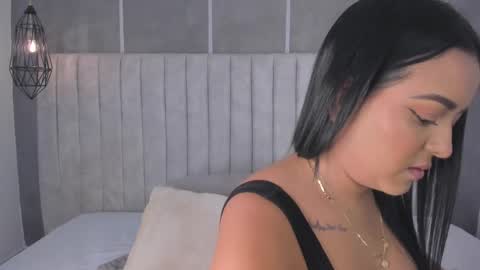    online show from 03/11/25, 07:14