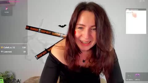 Lea online show from 10/30/25, 01:18