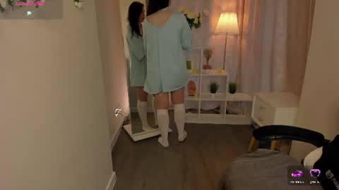 Lea online show from 07/27/26, 01:01