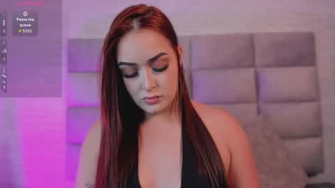 lea_walkerr online show from 05/22/26, 07:52