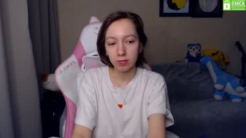 Snapshot of leah__gotty chatting on 01/22/25, 03:09 Leah Gotty online show from 01/22/25, 03:09