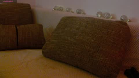 Dia online show from 04/01/26, 04:13