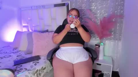 Leah  online show from 05/19/26, 01:56