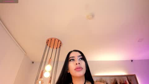 leahlombardi_ online show from 11/23/25, 03:17