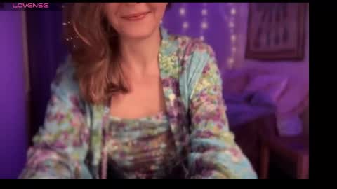 Leah Sparkles online show from 01/25/25, 02:37