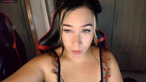 leah online show from 04/21/26, 07:03