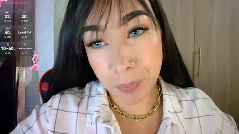 Snapshot of leahtemptation chatting on 05/15/26, 11:56 leah online show from 05/15/26, 11:56