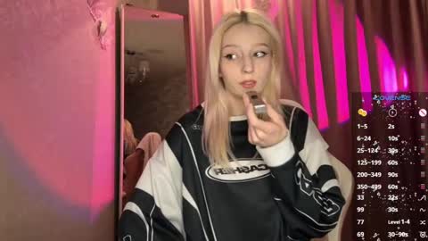 Lean online show from 02/14/25, 07:23