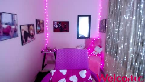 Leandra online show from 02/20/25, 03:08