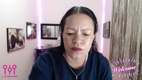 Leandra online show from 10/29/25, 05:14