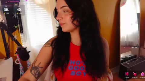 Snapshot of learaypie chatting on 07/13/26, 04:32 Lea Ray Pie online show from 07/13/26, 04:32