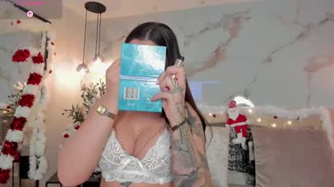    online show from 12/15/25, 11:09