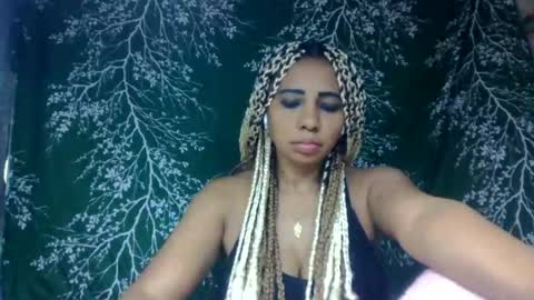 Snapshot of leatianaa chatting on 06/23/26, 01:42 leatianaa online show from 06/23/26, 01:42