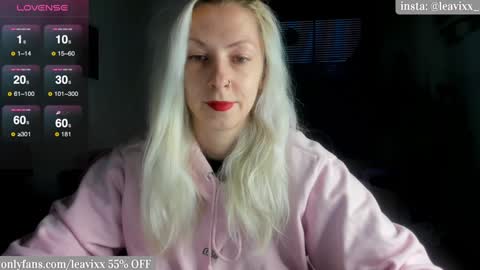 LeaVixx online show from 01/01/25, 03:35