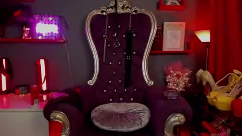 Lea online show from 06/15/26, 01:52