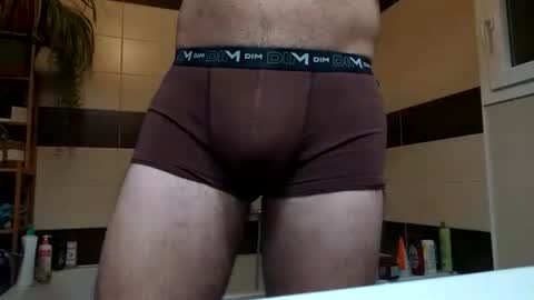 lebrun1985 online show from 12/22/25, 05:59