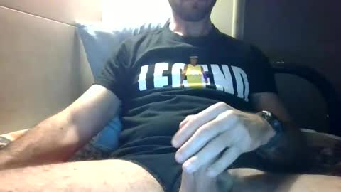 Snapshot of leccafigaxx chatting on 02/05/25, 12:10 leccafigaxx online show from 02/05/25, 12:10