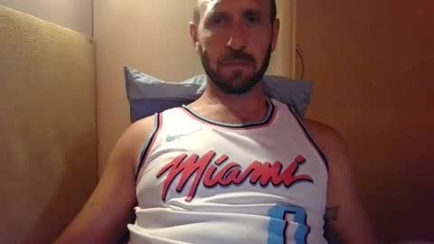 Snapshot of leccafigaxx chatting on 07/17/26, 09:27 leccafigaxx online show from 07/17/26, 09:27